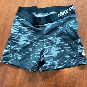 Nike Pro Dri-Fit 3” shorts